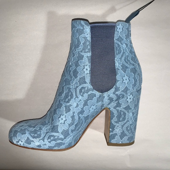 Laurence Dacade Shoes - auth LAURENCE DACADE size 37 LACE WRAPPED booties